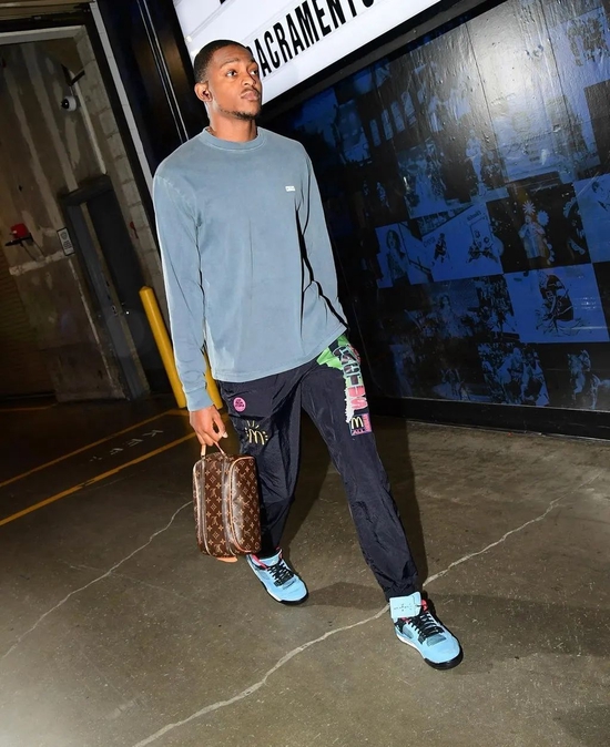 开云-风云突变！克里夫兰骑士集结日完成体检，NBA季后赛版图或变，话题不断，资深球员宣示担当的简单介绍